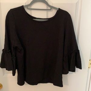 Black crop shirt with bell sleeves